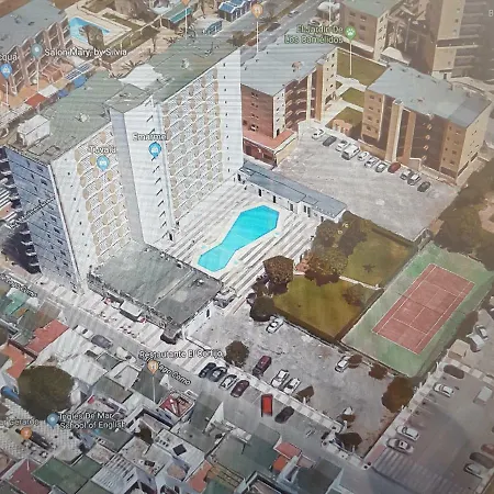 Urbanización, 2 Dormitorios, Gran Terraza Con Vista Al Mar, Wi-fi, Parking Y Piscina Roquetas de Mar