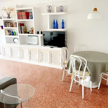 Roquetas De Mar: Seafront Terrace With Pool & Parking *