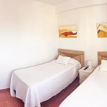 Urbanizacion, 2 Dormitorios, Gran Terraza Con Vista Al Mar, Wi-fi, Parking Y Piscina